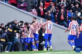 百家乐新手别被赢冲昏（百家乐新手切勿因胜利冲昏头脑）